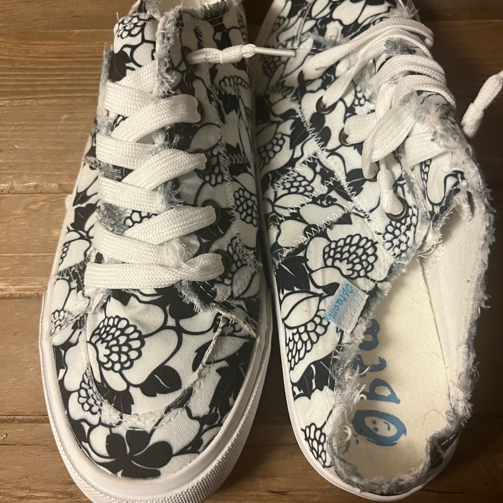 Obtaom Multi Canvas Mules Memory Foam Clipper Holiday Shoes Floral size 9
